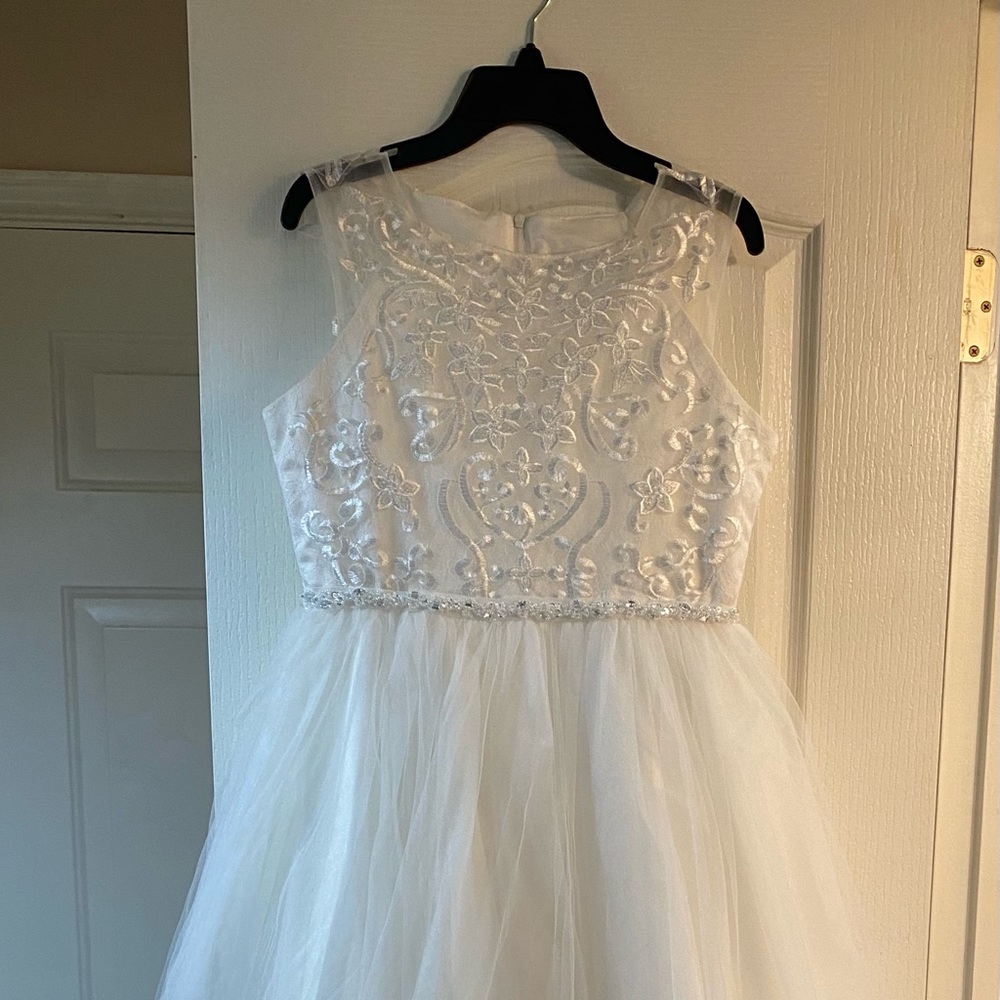 Chantilly Place Dress